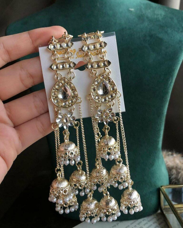 Kundan Chain with White Beads Kundan Earrings Base Metal Alloy, Presented in Hand-Held